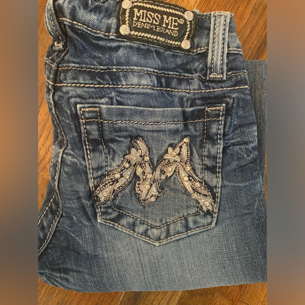 Girls Miss Me Jeans